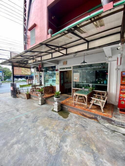Ratanawong Place 516 Bangkok Kültér fotó